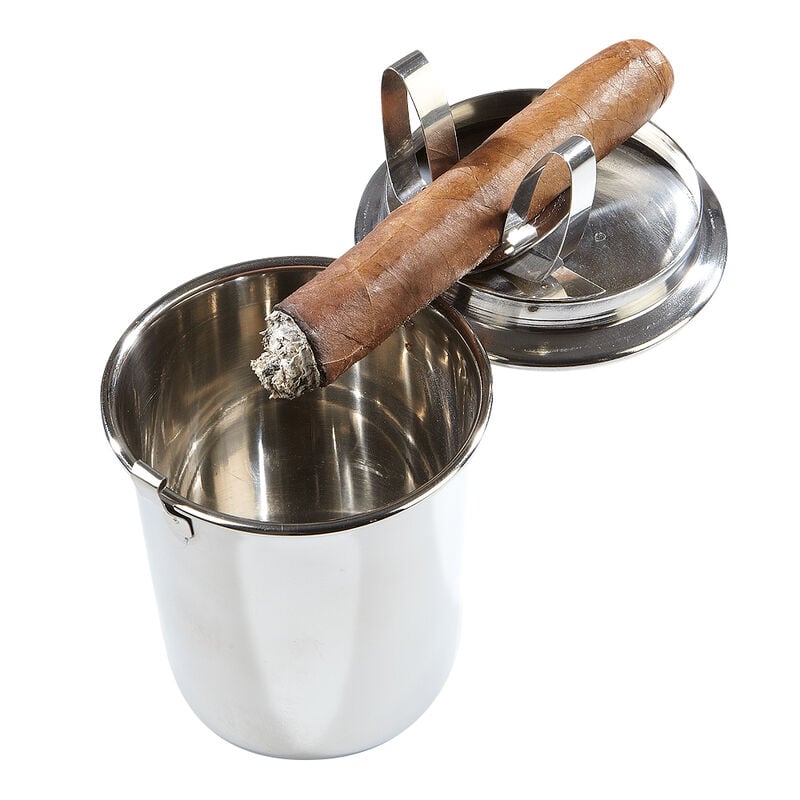 does cigarette tax cover health costs GA spends $782M via Medicaid to cover smoking-related healthcare costs. But  it takes in only $486M from all taxes and fees on tobacco products.  Taxpayers are therefore subsidizing the high health costs