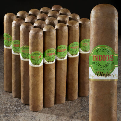 Puros Indios Viejo